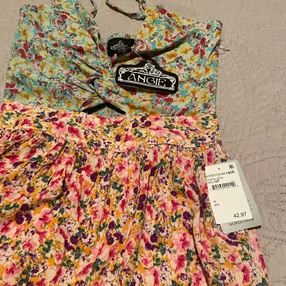 Angie Women's Peekaboo Tiered Maxi Dress. - Picture 4 of 8